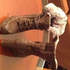 Wedge suede ankle boots